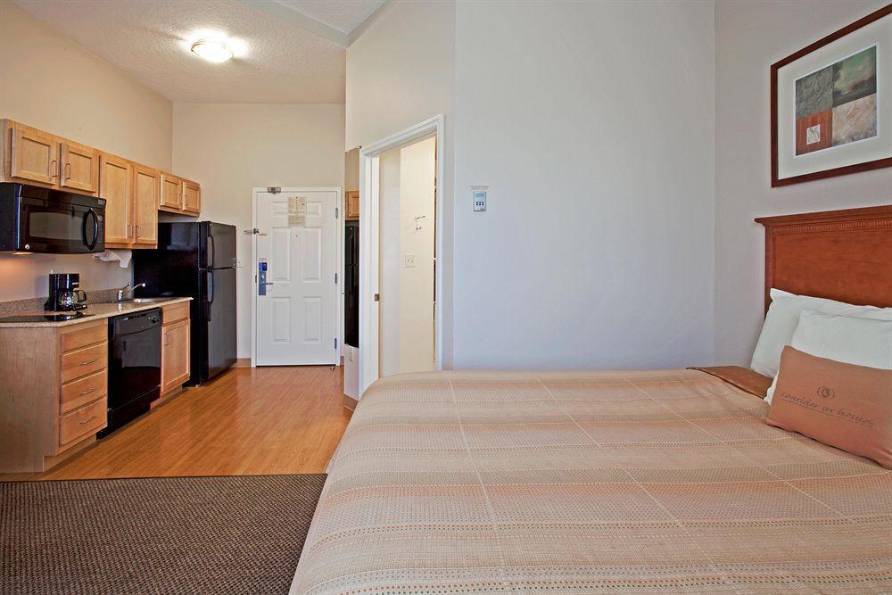 Candlewood Suites Melbourne/Viera By Ihg Room photo